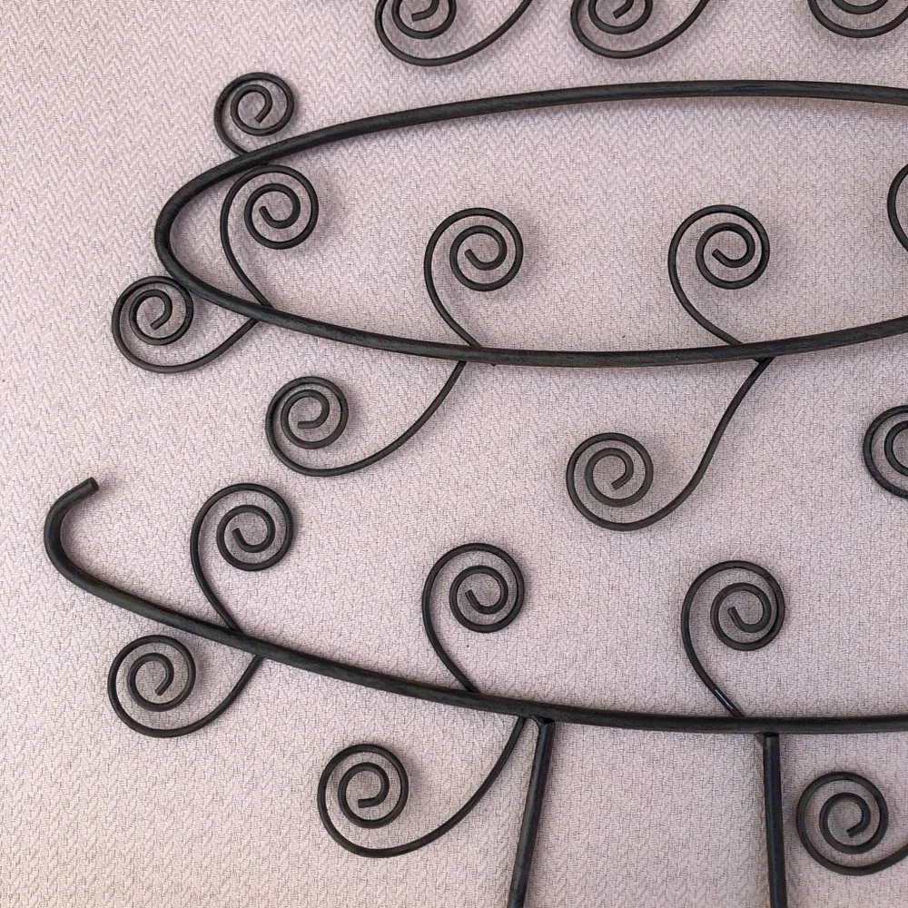 Versatile Wall‎ Decor Metal Christmas Tree Card Ornaments  Pictures Holder 21”